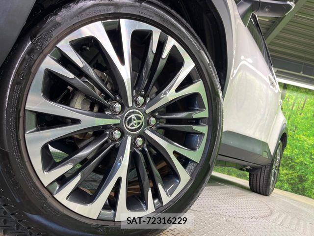 Toyota YARIS CROSS 2022-08 8458876-12