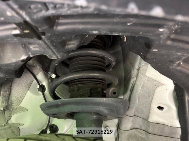 Toyota YARIS CROSS 2022-08 8458876-19