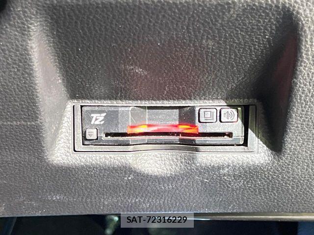 Toyota YARIS CROSS 2022-08 8458876-4