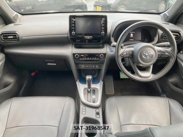 Toyota YARIS CROSS 2022-10 8486340-1