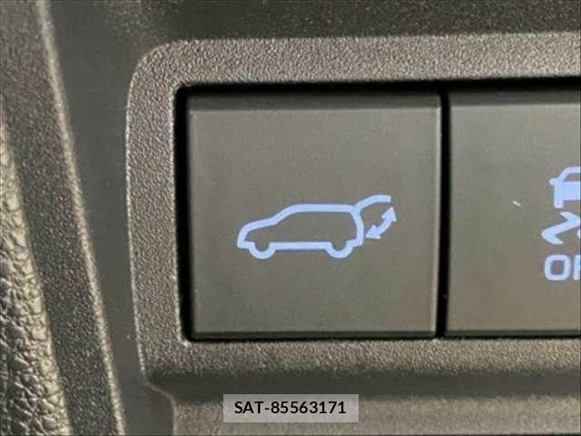 Toyota YARIS CROSS 2020-12 8486339-9