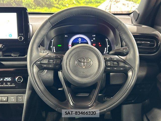 Toyota YARIS CROSS 2024-10 8528469-10
