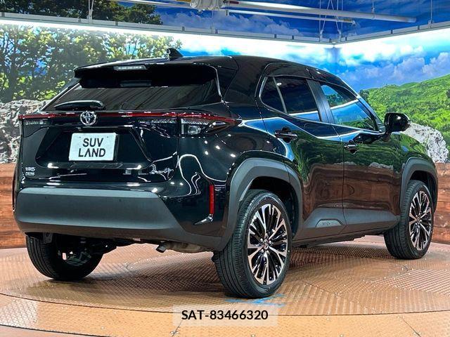 Toyota YARIS CROSS 2024-10 8528469-16