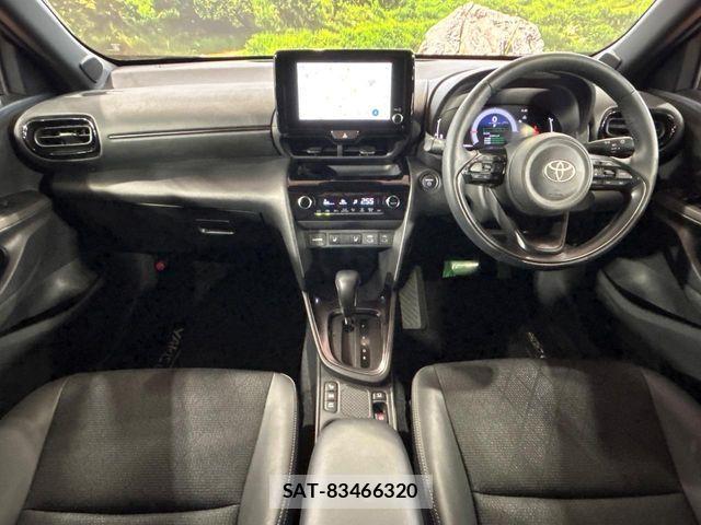 Toyota YARIS CROSS 2024-10 8528469-1