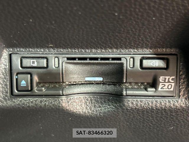 Toyota YARIS CROSS 2024-10 8528469-6