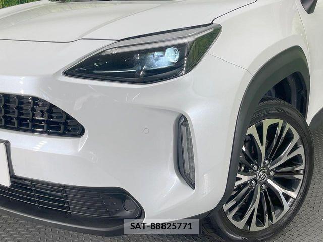 Toyota YARIS CROSS 2023-10 8528484-11