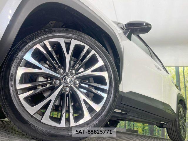 Toyota YARIS CROSS 2023-10 8528484-12