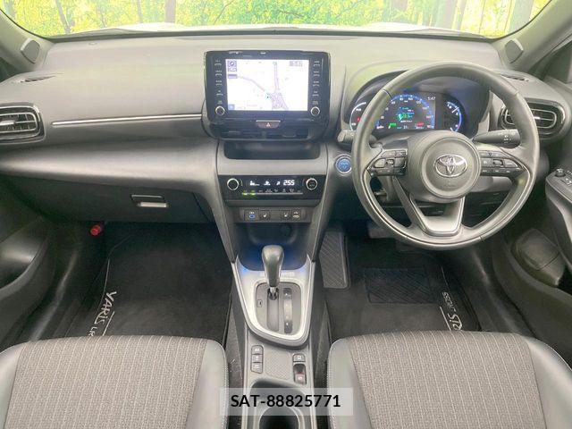 Toyota YARIS CROSS 2023-10 8528484-1