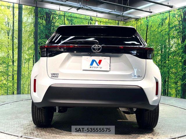 Toyota YARIS CROSS 2025-09 8528468-14