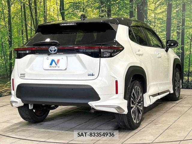 Toyota YARIS CROSS 2021-08 8528490-16