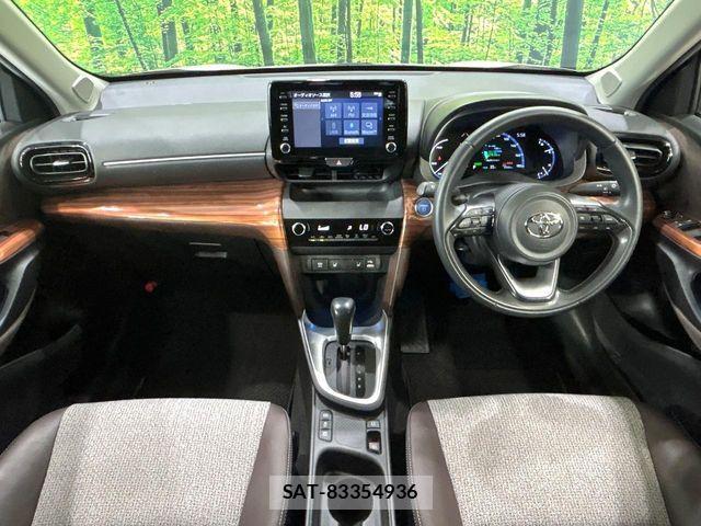 Toyota YARIS CROSS 2021-08 8528490-1