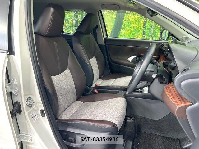 Toyota YARIS CROSS 2021-08 8528490-7