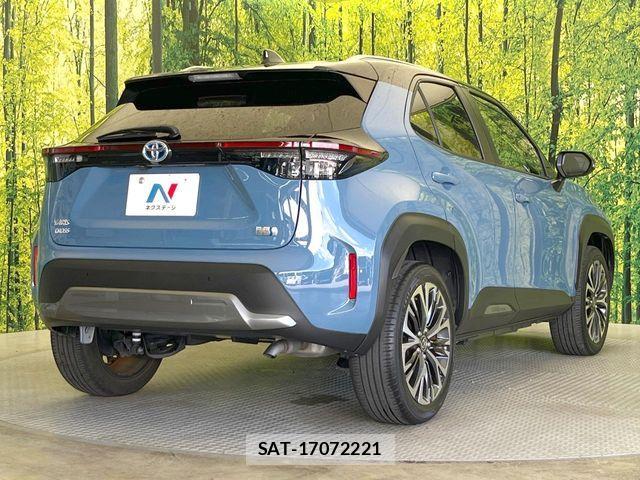 Toyota YARIS CROSS 2022-11 8528476-16
