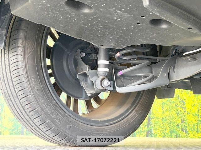 Toyota YARIS CROSS 2022-11 8528476-19
