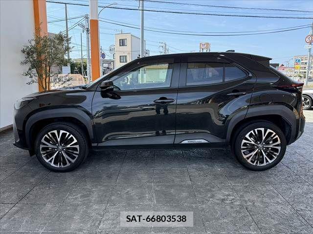 Toyota YARIS CROSS 2023-06 8564235-10