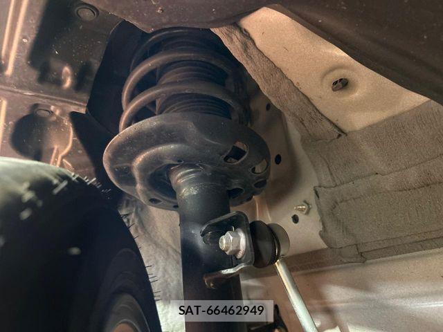 Toyota YARIS CROSS 2022-09 8564229-19
