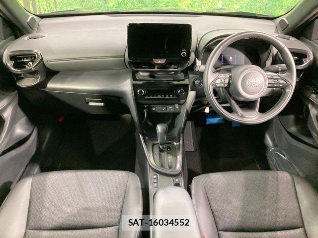 Toyota YARIS CROSS 2024-12 8564230-1