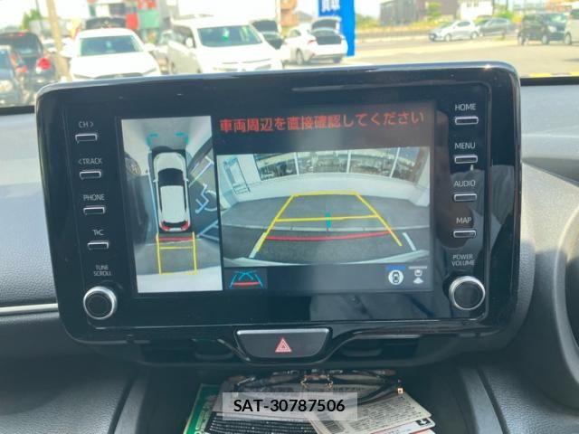 Toyota YARIS CROSS 2021-02 8564239-17