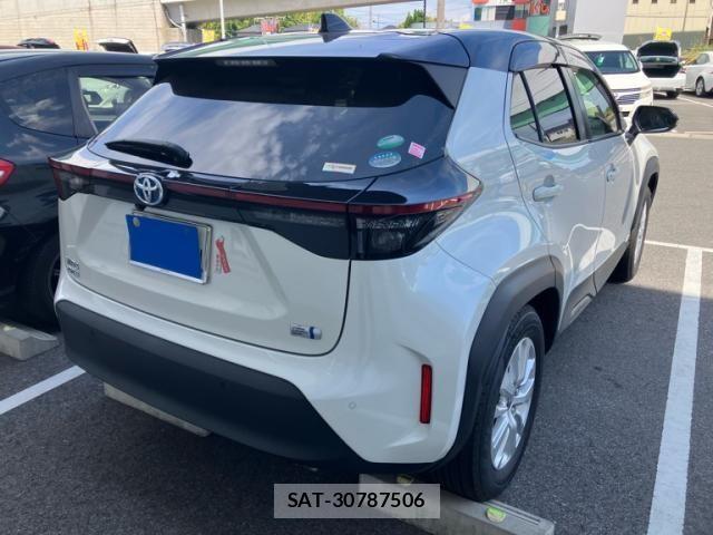Toyota YARIS CROSS 2021-02 8564239-3