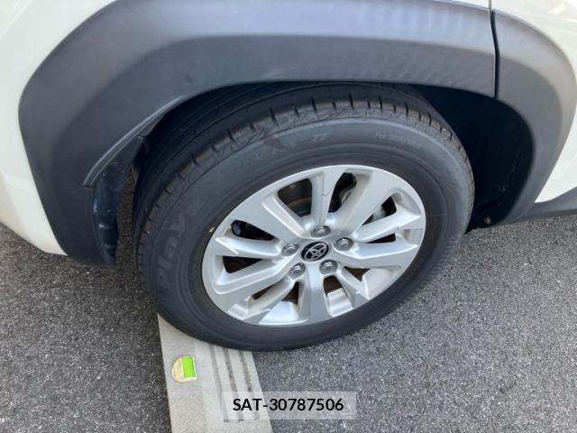 Toyota YARIS CROSS 2021-02 8564239-6