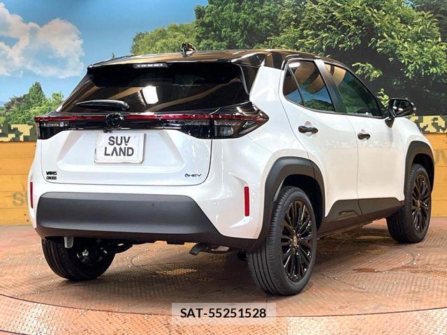 Toyota YARIS CROSS 2026-07 8564228-16