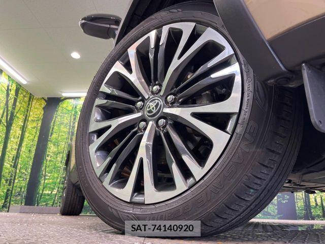 Toyota YARIS CROSS 2022-07 8564238-12
