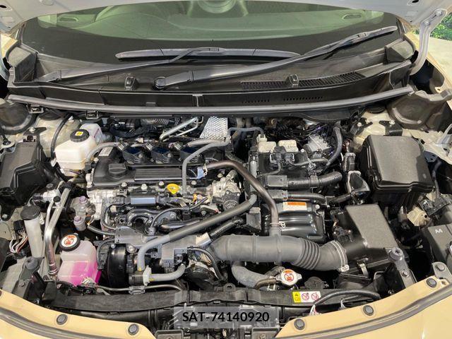 Toyota YARIS CROSS 2022-07 8564238-17
