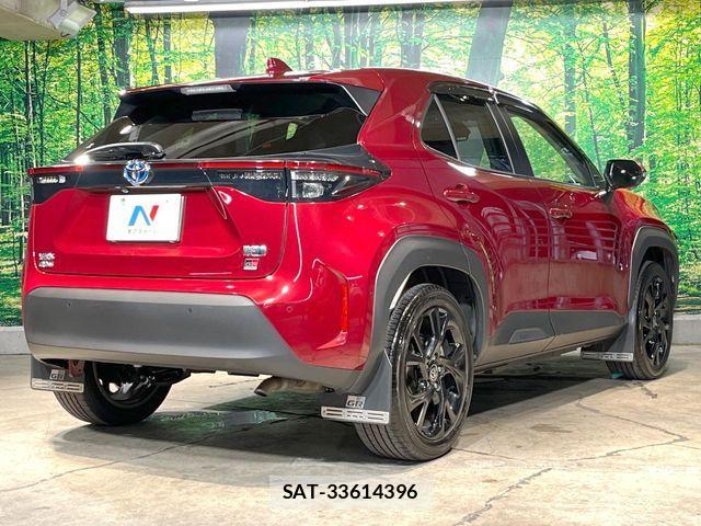 Toyota YARIS CROSS 2022-01 8564236-16