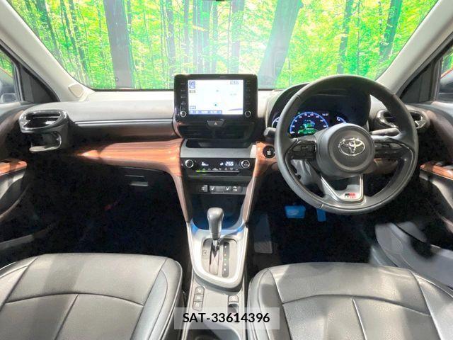 Toyota YARIS CROSS 2022-01 8564236-1