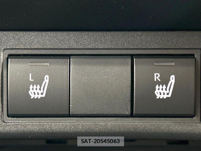 Toyota YARIS CROSS 2025-08 8564232-5
