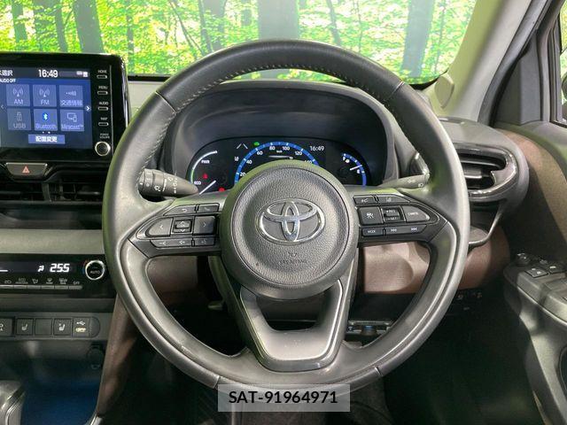 Toyota YARIS CROSS 2021-11 8564234-10