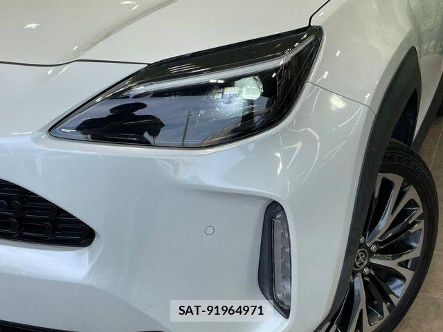 Toyota YARIS CROSS 2021-11 8564234-11