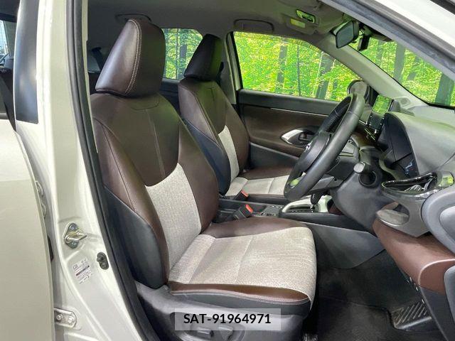 Toyota YARIS CROSS 2021-11 8564234-7