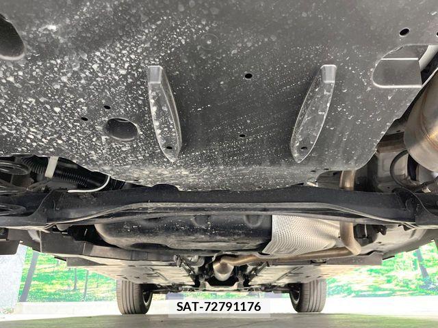 Toyota YARIS CROSS 2024-10 8564231-18