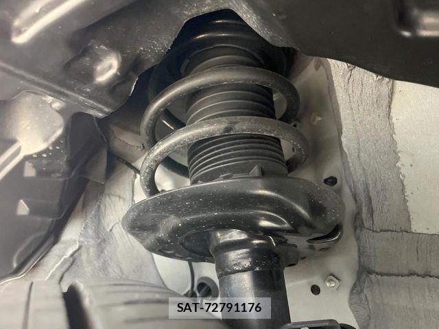 Toyota YARIS CROSS 2024-10 8564231-19
