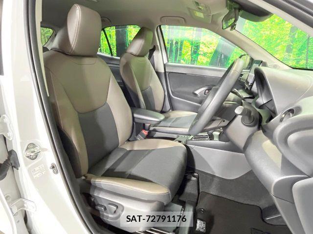 Toyota YARIS CROSS 2024-10 8564231-7