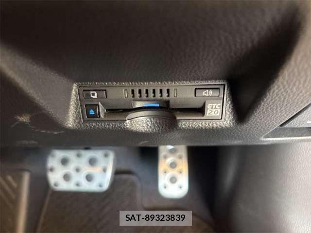 Toyota YARIS CROSS 2023-10 8630008-4