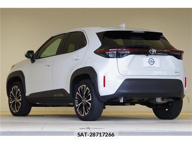 Toyota YARIS CROSS 2024-12 8630013-20