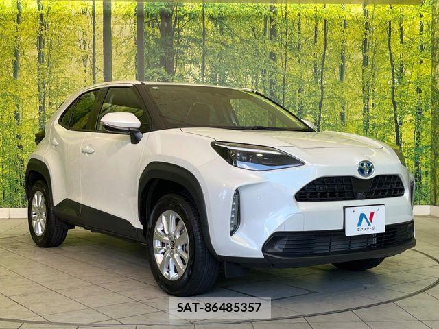 Toyota YARIS CROSS 2023-12 8630020-16