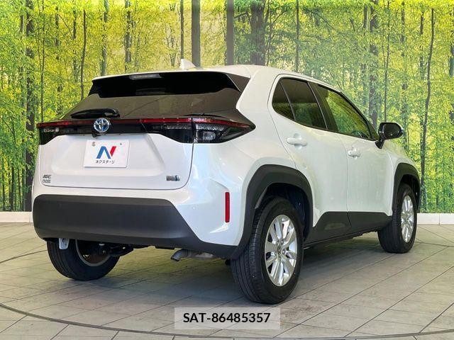 Toyota YARIS CROSS 2023-12 8630020-17