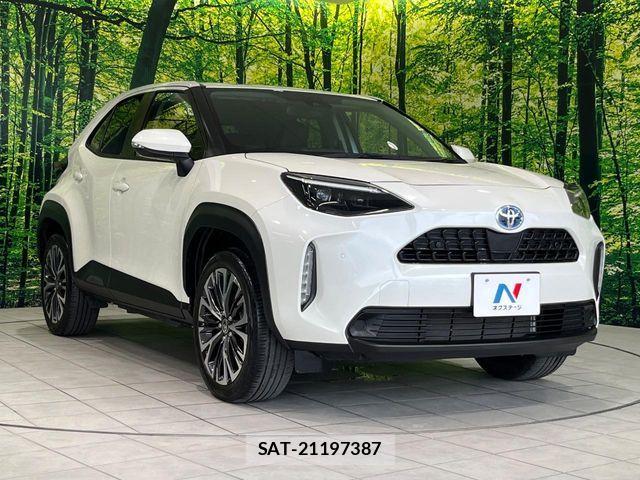 Toyota YARIS CROSS 2021-08 8630014-15