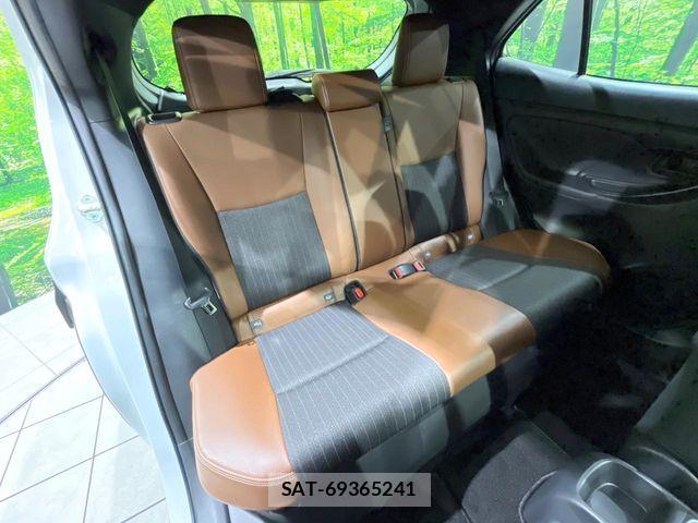 Toyota YARIS CROSS 2023-08 8630011-8