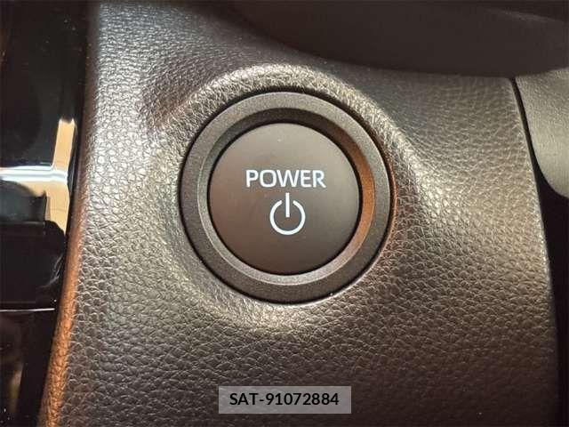 Toyota YARIS CROSS 2025-11 8630007-10