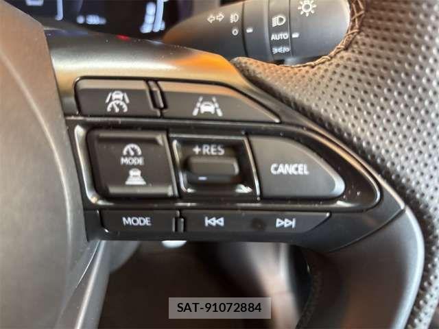 Toyota YARIS CROSS 2025-11 8630007-11