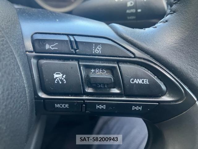Toyota YARIS CROSS 2020-12 8630028-21