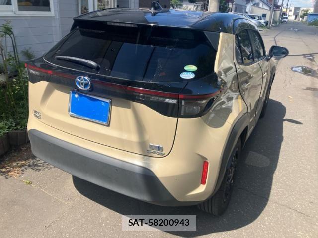 Toyota YARIS CROSS 2020-12 8630028-8