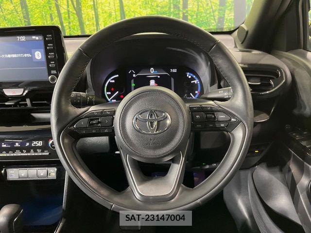 Toyota YARIS CROSS 2024-02 8630015-10