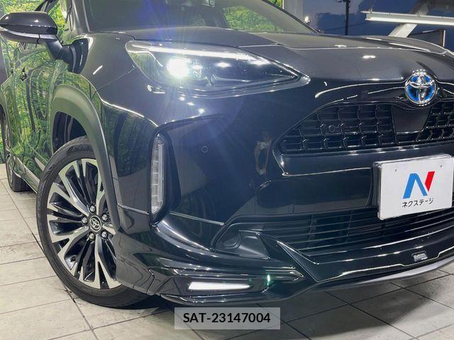 Toyota YARIS CROSS 2024-02 8630015-11