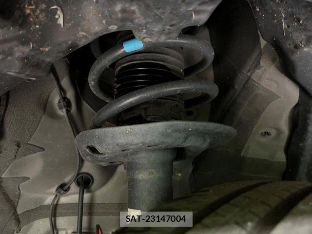 Toyota YARIS CROSS 2024-02 8630015-19