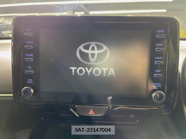 Toyota YARIS CROSS 2024-02 8630015-3